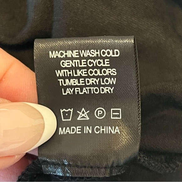 RUTI Iconic Off the shoulder black lagenlook top, size L/XL - Picture 12 of 12